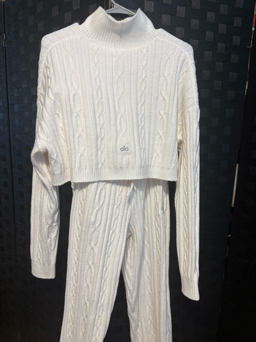Alo Yoga Sweater Set
